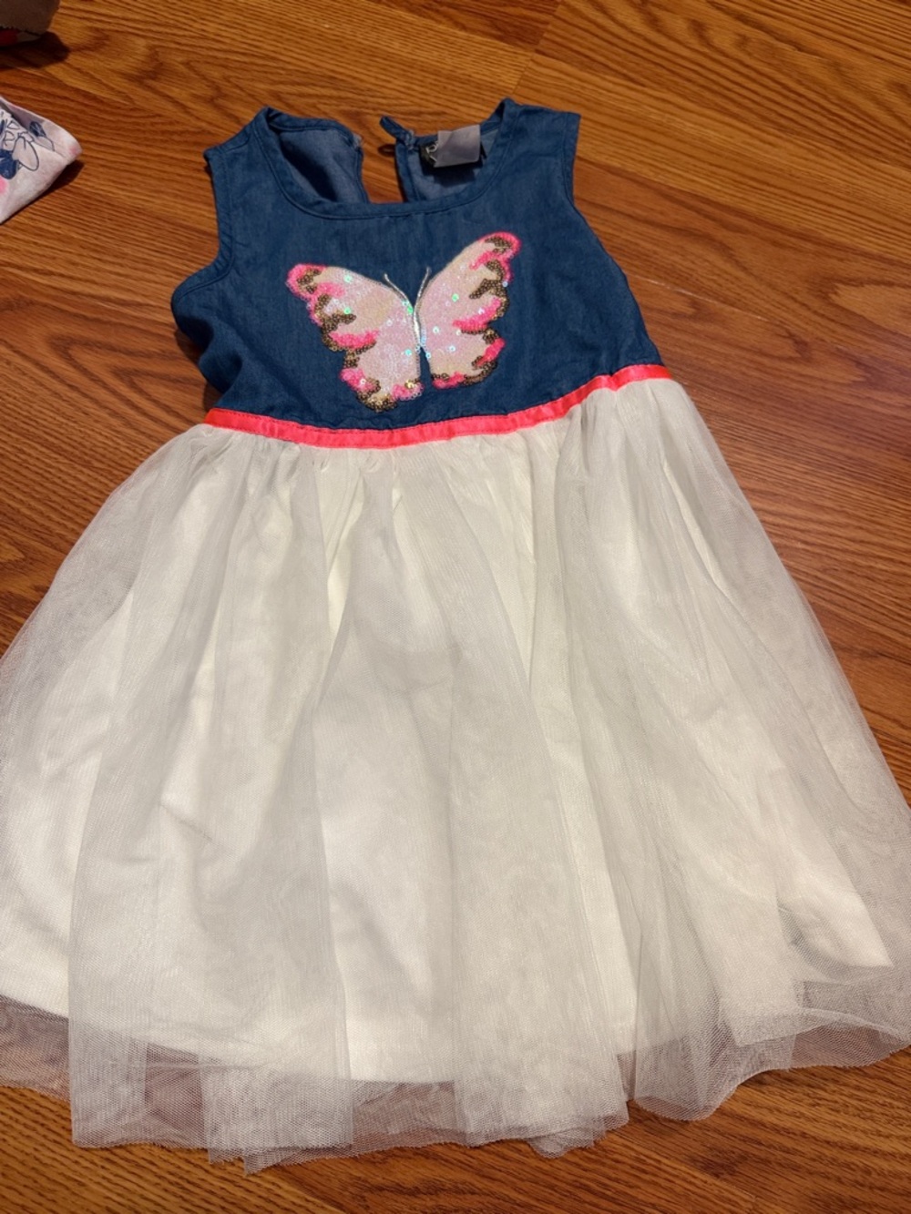 Little girl dress